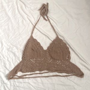 Never worn, knitted women’s crop top